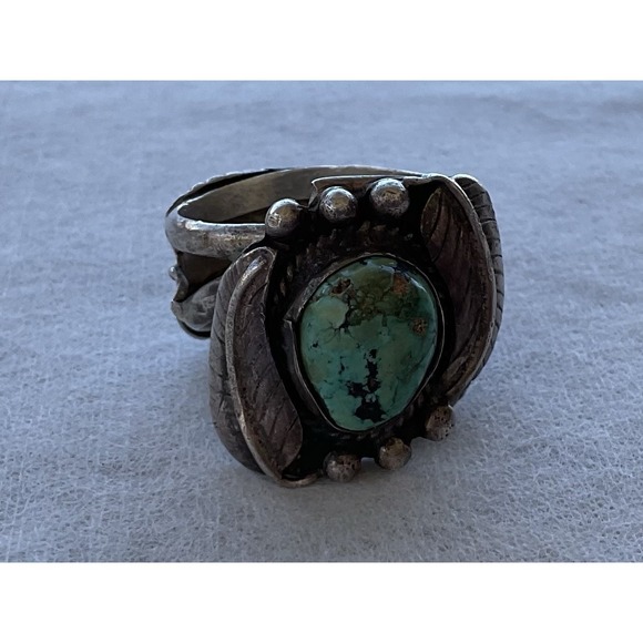 Vintage Sterling Silver Native American Navajo Crafted Ring Size 13 Turquoise